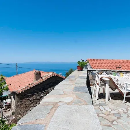 Sea Breeze And Stunning View In The Heart Of Mani Casa vacanze