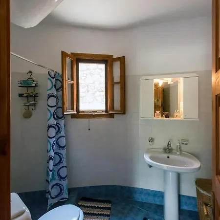 Casa vacanze Sea Breeze And Stunning View In The Heart Of Mani *